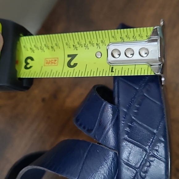 NWT Lauren Ralph Lauren Navy Strappy Platform Croc Embossed Heels size 9 - Picture 8 of 14